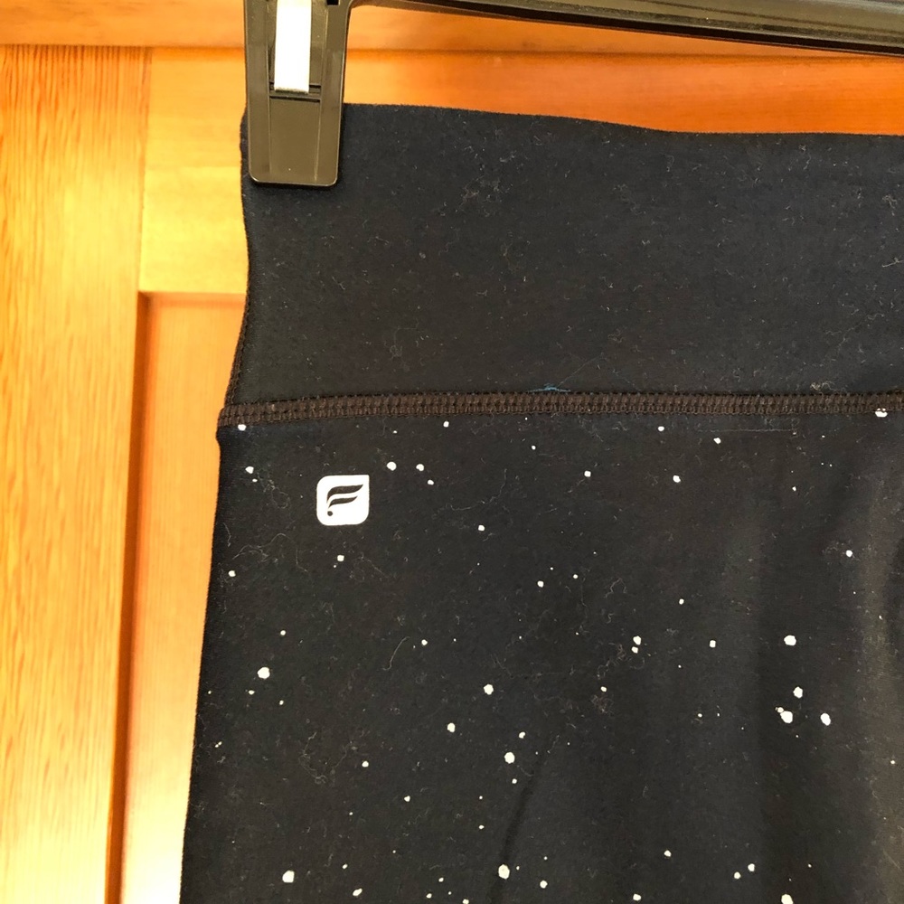 Fabletics Power Hold Salar Printed Capri - image 4